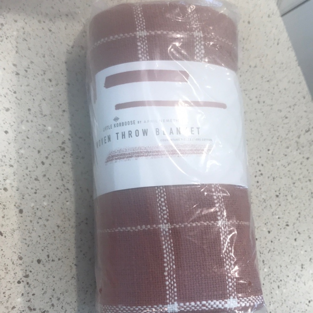 NWT Little Korboose WOVEN THROW BLANKET RUST by April Nemeth